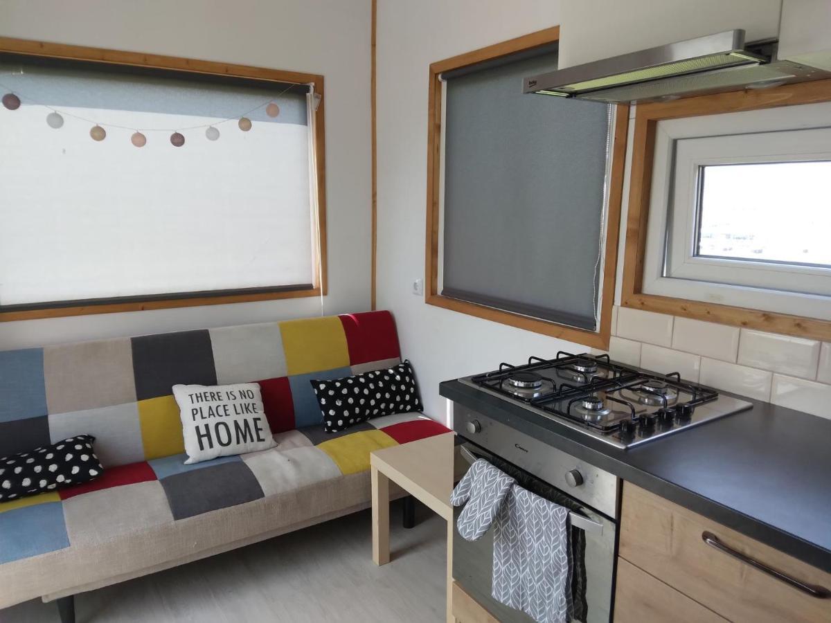 Tiny House Cluj With Jacuzzi Villa Sinnicoara Bagian luar foto