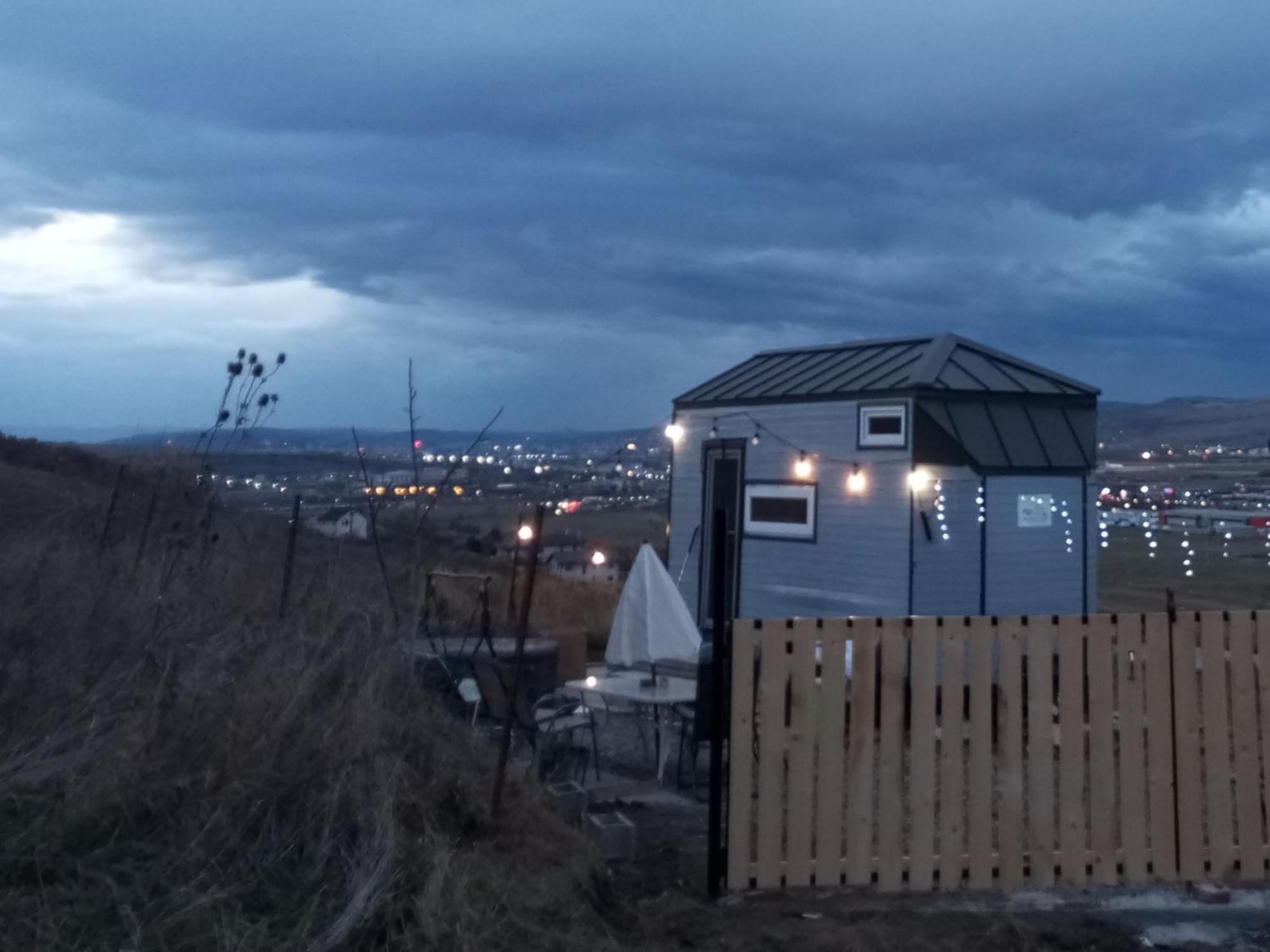 Tiny House Cluj With Jacuzzi Villa Sinnicoara Bagian luar foto